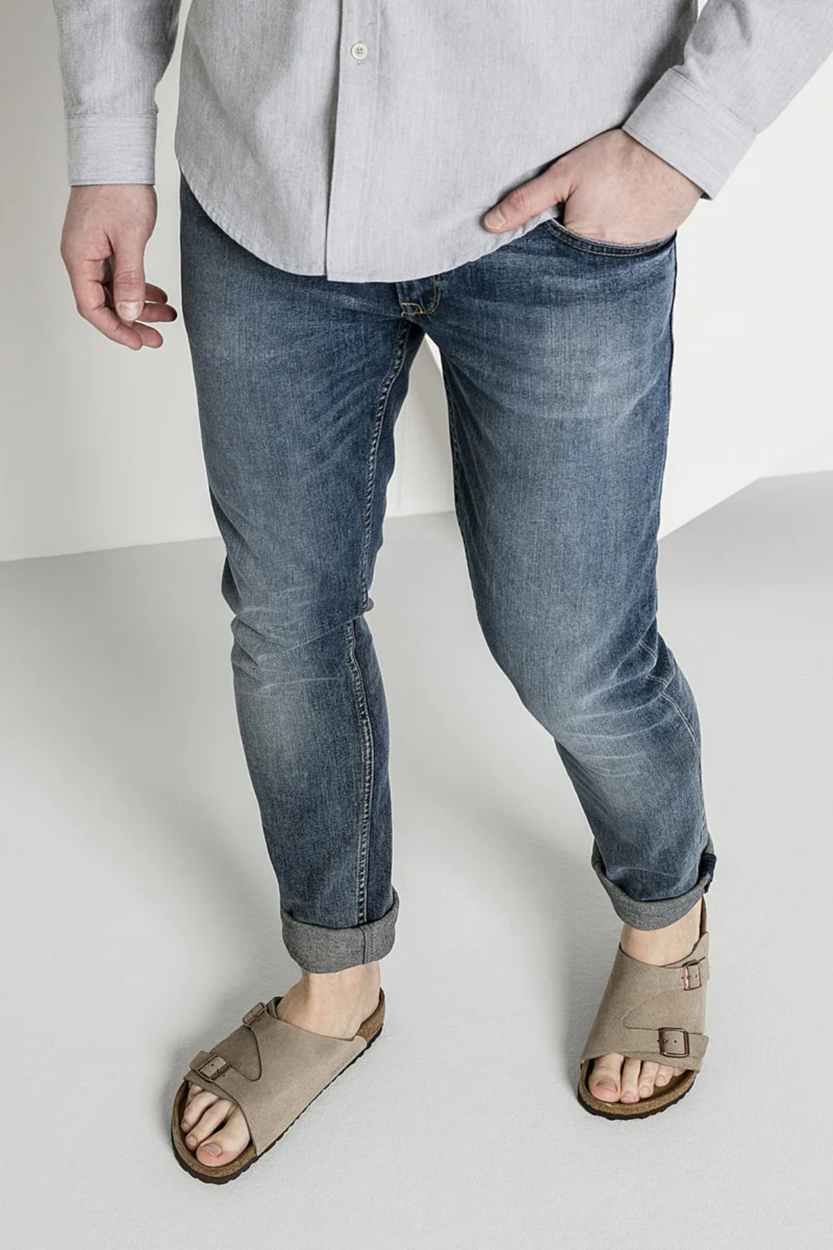 Zurich Taupe Suede Leather Regular
