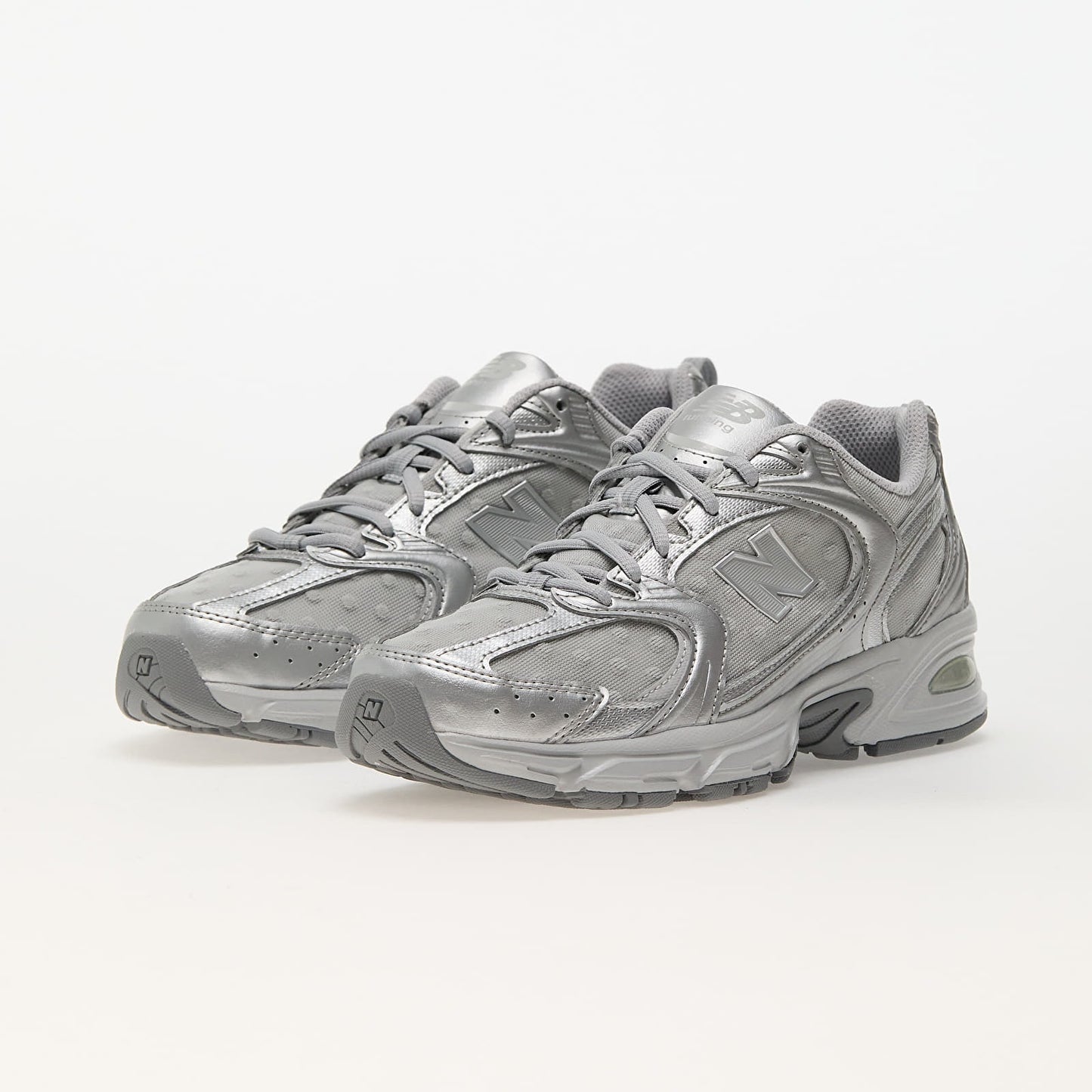 NB 530 silver metallic polka dots