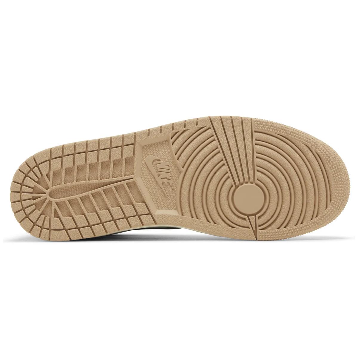 1 Retro High OG Latte W