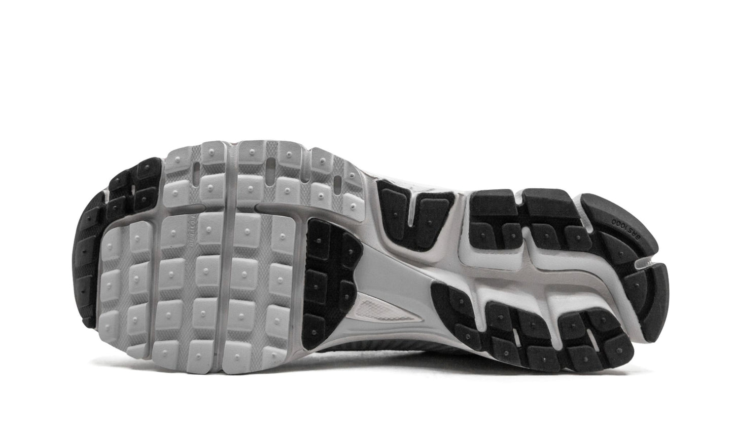 Zoom Vomero 5 SP Vast Grey