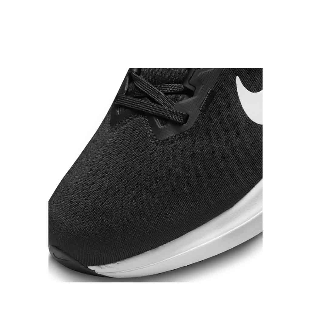 Nike Winflo 10 Black White