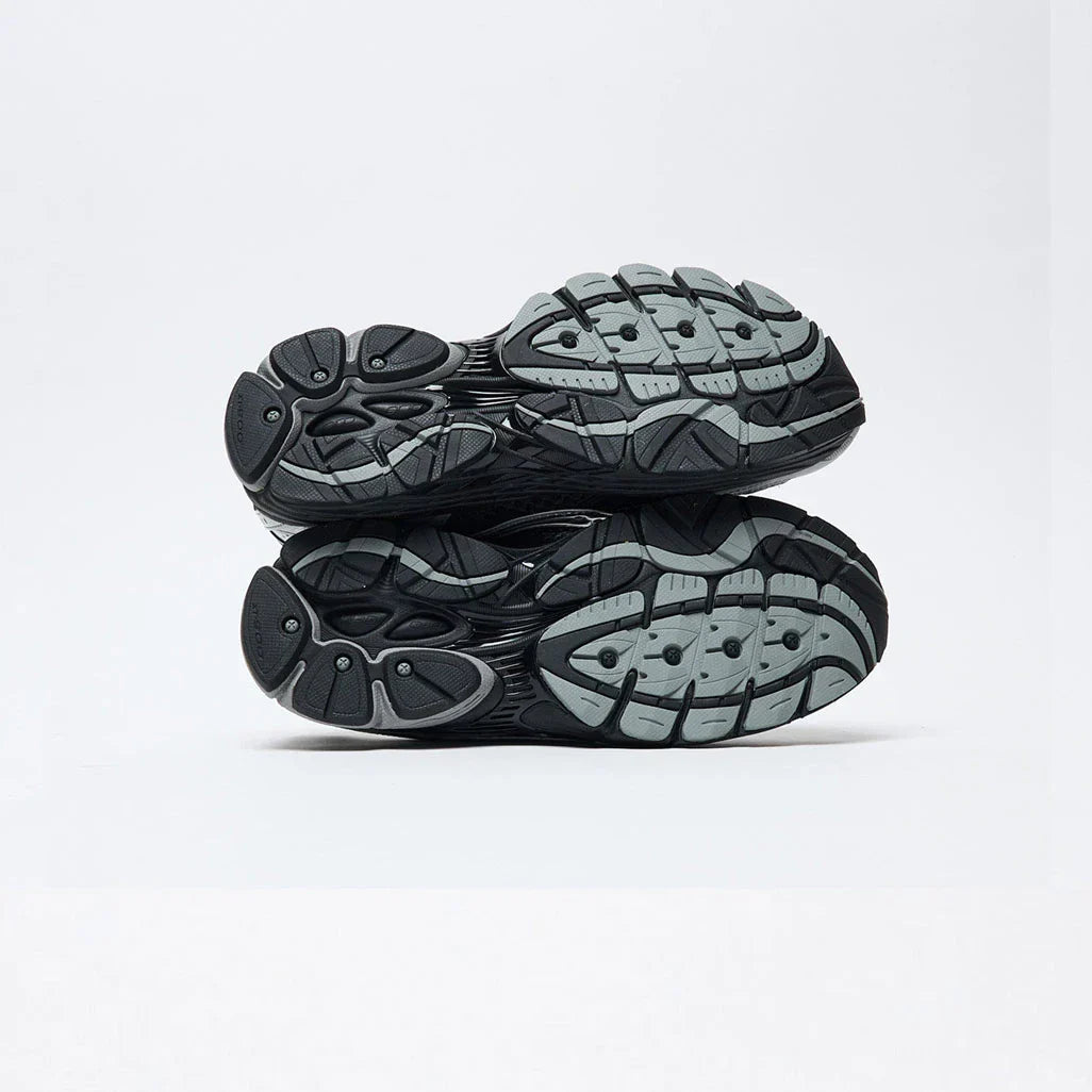 Saucony - Progrid Omni 9 (Black/Silver)