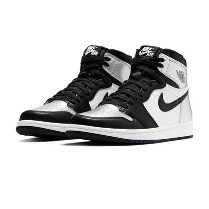 1 Retro High Silver Toe W