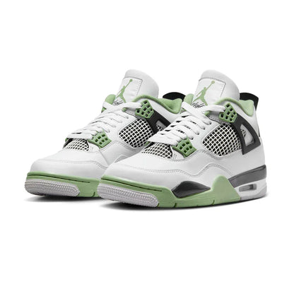4 Retro Seafoam W