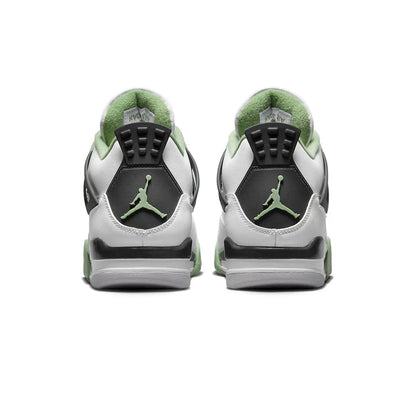 4 Retro Seafoam W