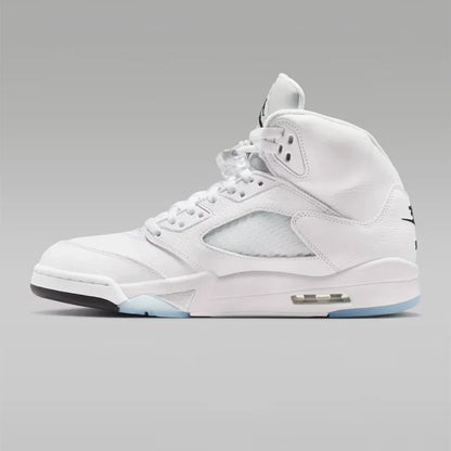 5 Retro White Metallic 2026