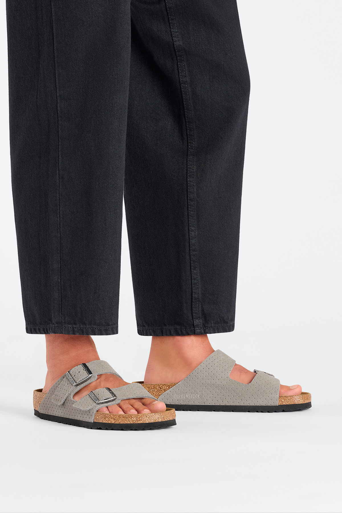 Arizona Stone Coin Embossed Suede Leather Regular