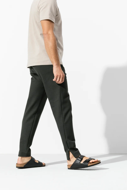 Arizona Black Smooth Leather Narrow