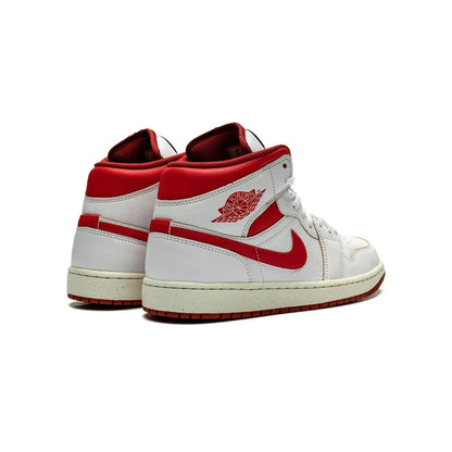 Jordan 1 Mid SE Dune Red