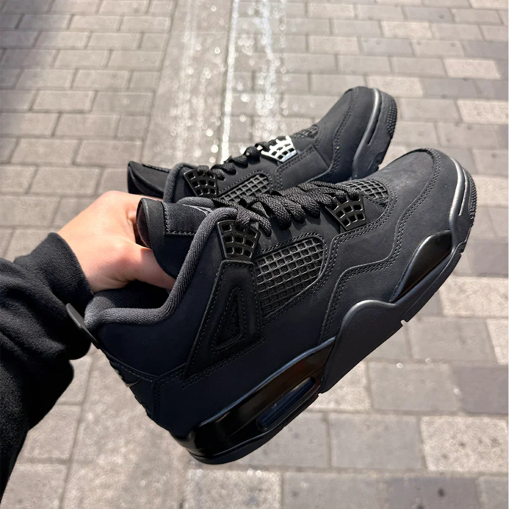 Jordan 4 Retro Black Cat 2025