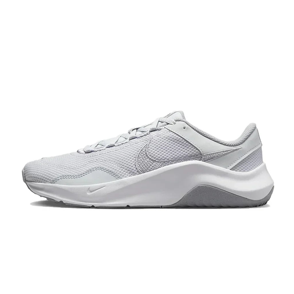 Nike Legend Essential 3 Next Nature Pure Platinum Silver W