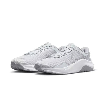Nike Legend Essential 3 Next Nature Pure Platinum Silver W