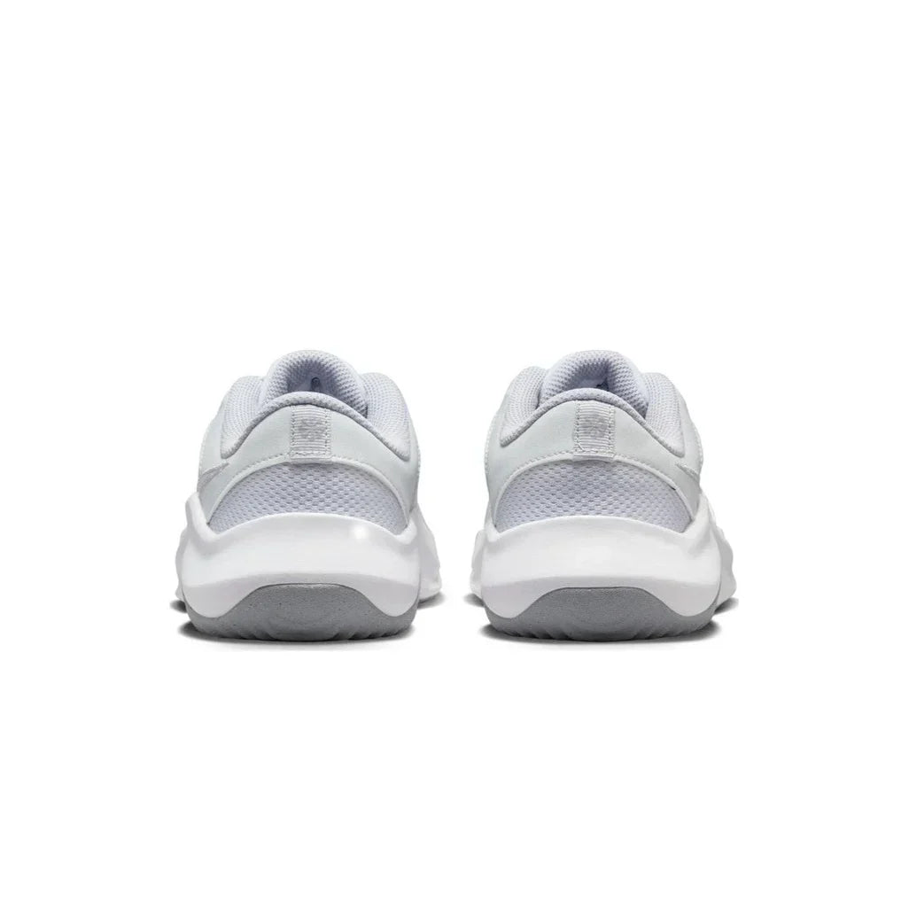 Nike Legend Essential 3 Next Nature Pure Platinum Silver W