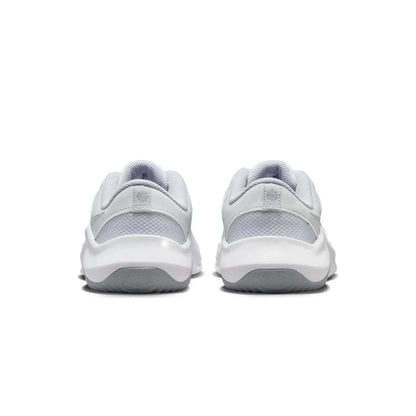 Nike Legend Essential 3 Next Nature Pure Platinum Silver W