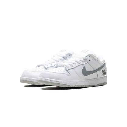 Nike SB Dunk Low Supreme 94 White Metallic Silver
