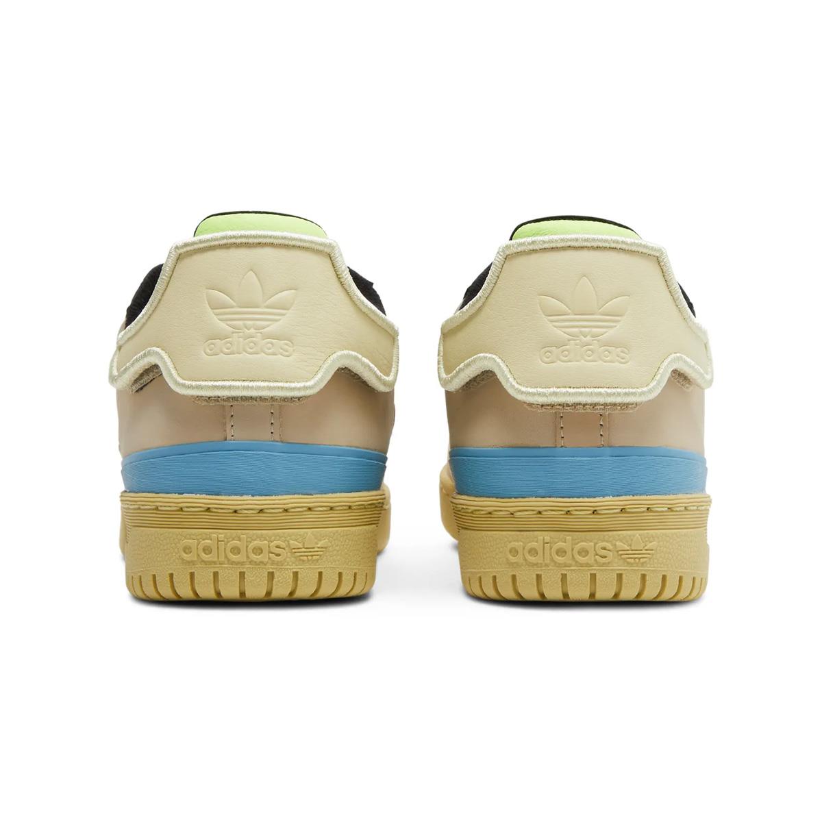 Bad Bunny x Forum PowerPhase Catch and Throw