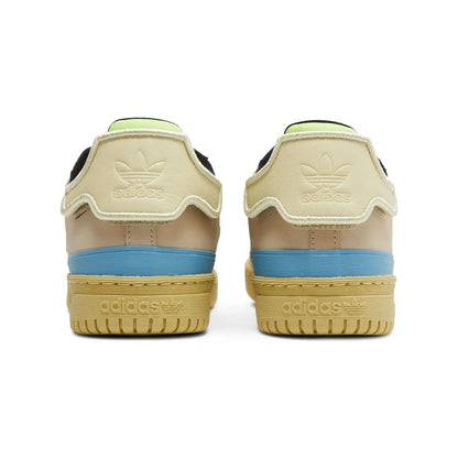 Bad Bunny x Forum PowerPhase Catch and Throw