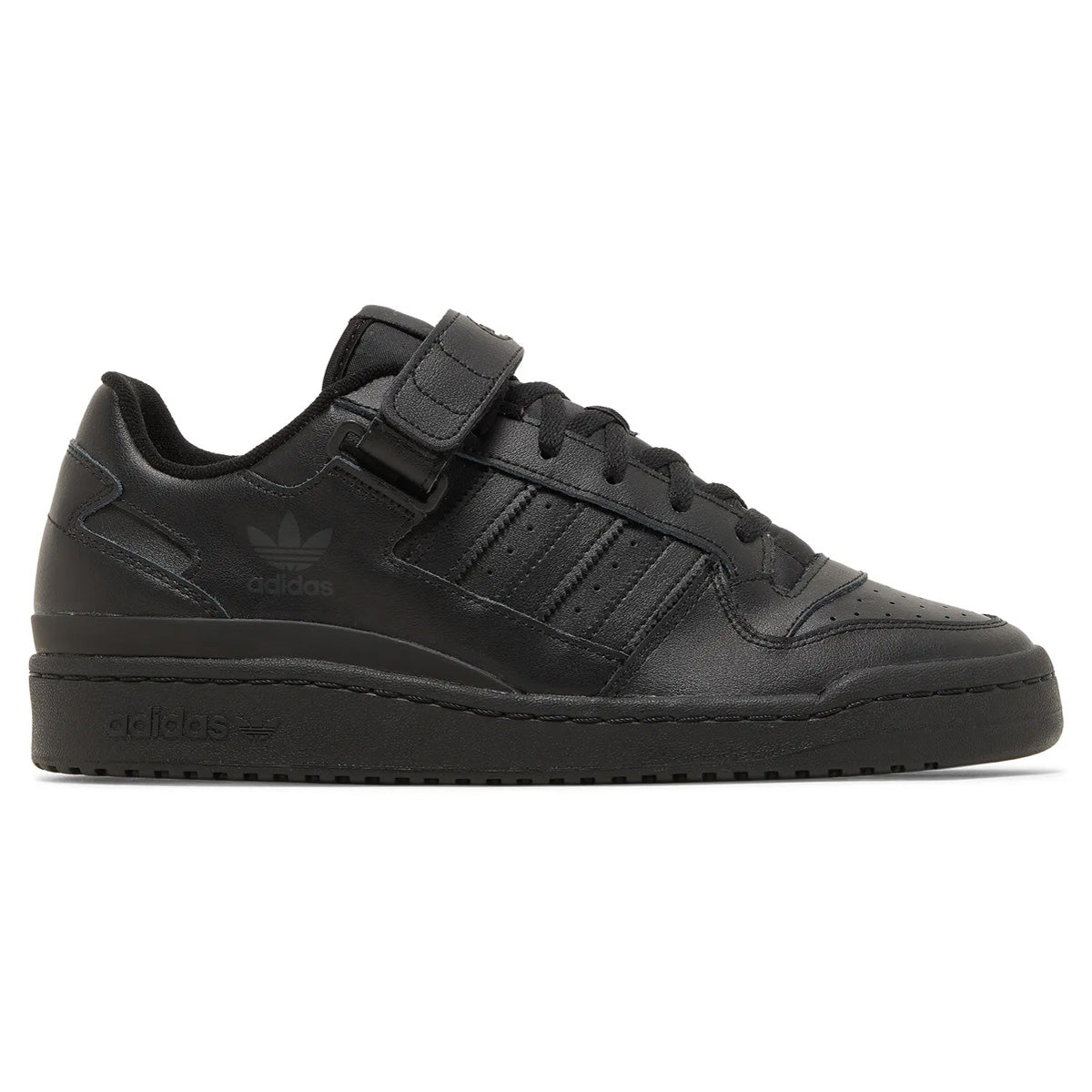 Forum Low Triple Black