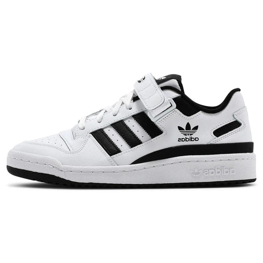 Forum Low White Black