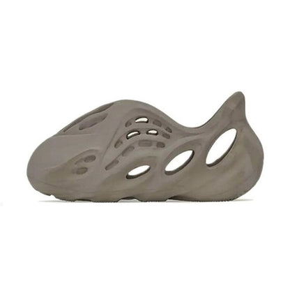 Yeezy Foam RNNR Stone Sage