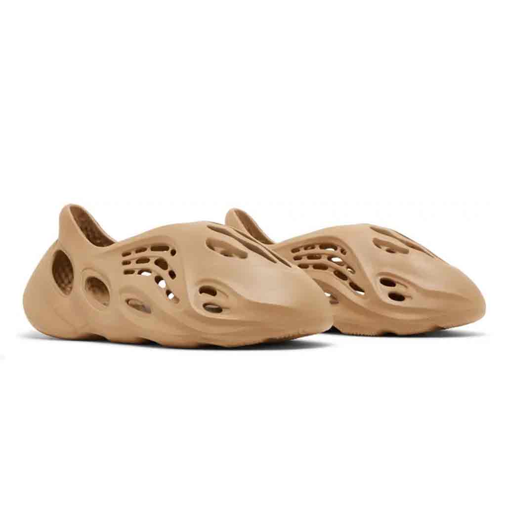 Yeezy Foam Runner 'Clay Taupe'