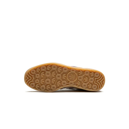 Gazelle Indoor Shadow Fig Gum W