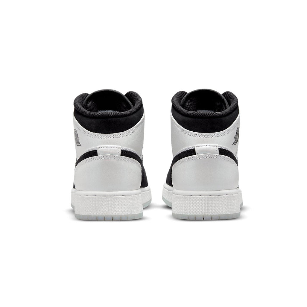 1 Mid Diamond Shorts GS