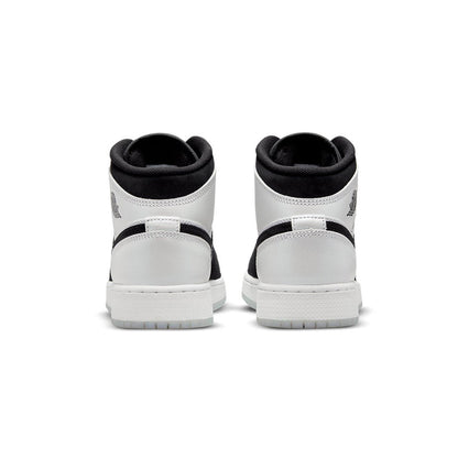 1 Mid Diamond Shorts GS