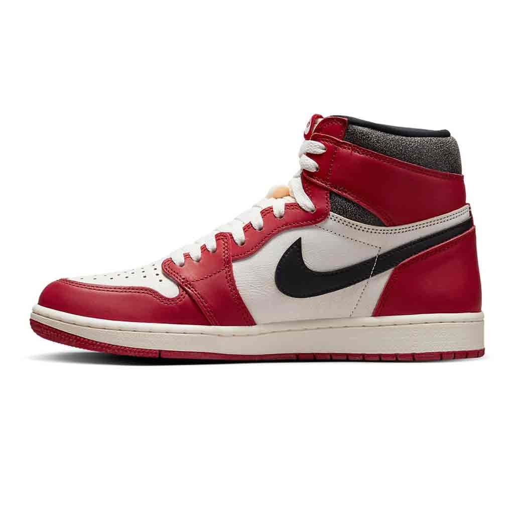 1 Retro High OG 'Chicago Lost & Found'