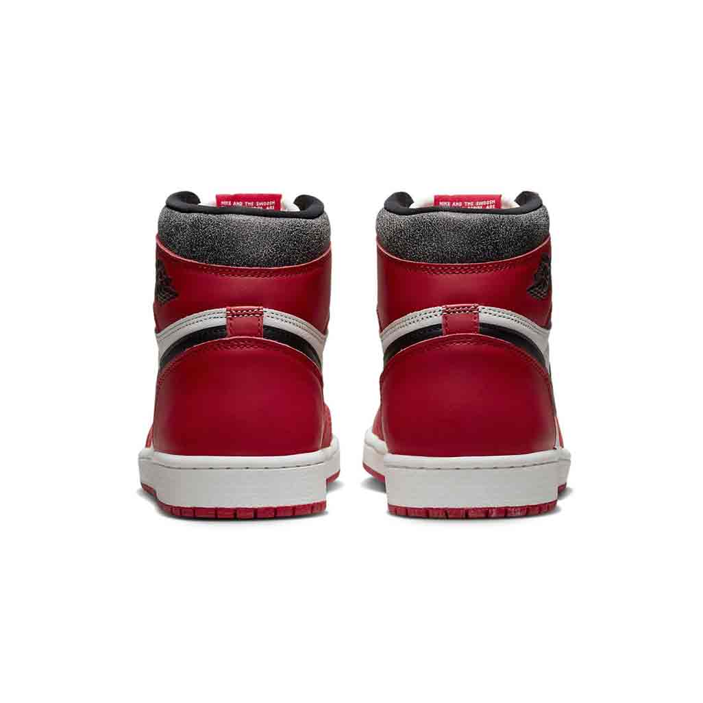 1 Retro High OG 'Chicago Lost & Found'