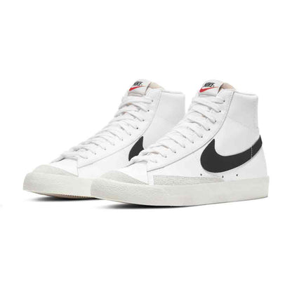 Nike Blazer Mid 77 Vintage White Black W