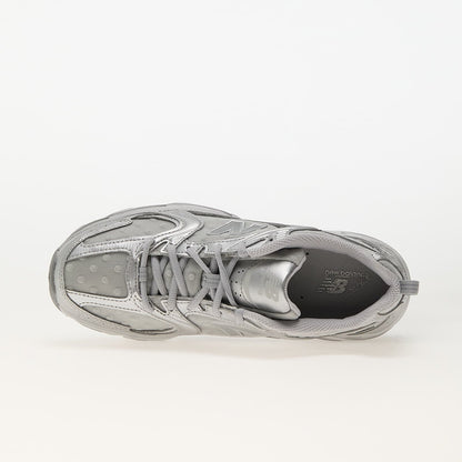 NB 530 silver metallic polka dots