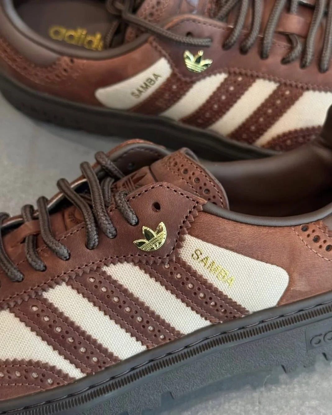 Samba WTR Brown/Gold