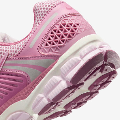Zoom Vomero 5 Pink