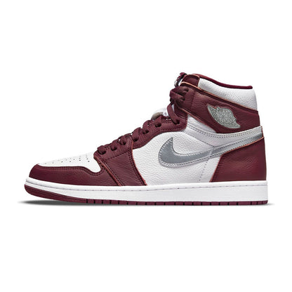 1 Retro High OG Bordeaux