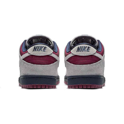 Nike Dunk SB Low 'True Berry'
