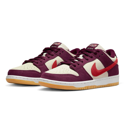 Nike SB Dunk Low Skate Like a Girl