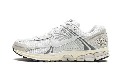 Zoom Vomero 5 Platinum Tint