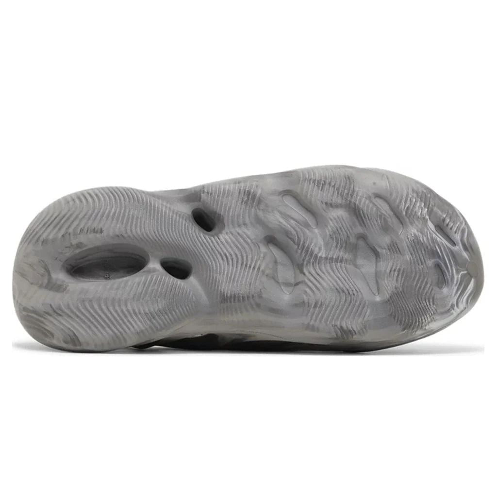 Yeezy Foam RNR MX Granite