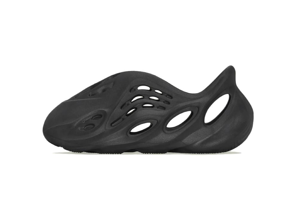 Yeezy Foam RNR Onyx (2022/2024)