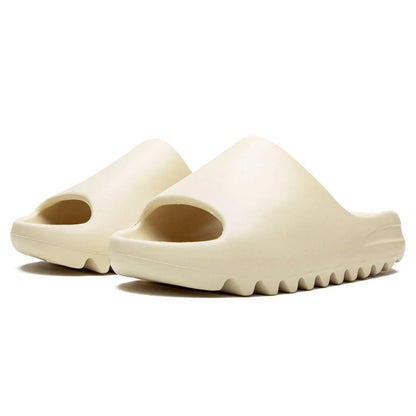 Yeezy Slide Bone (2022/2023 Restock)