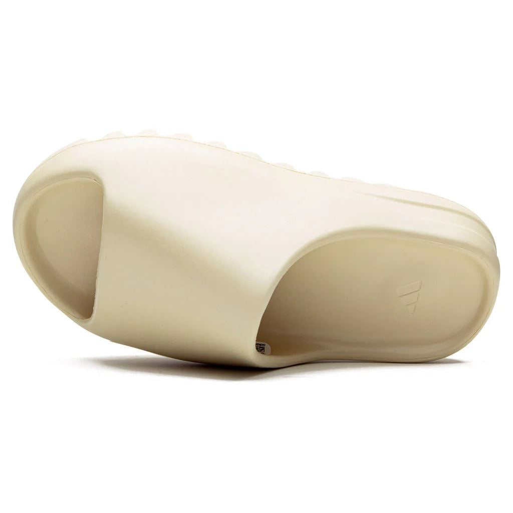 Yeezy Slide Bone (2022/2023 Restock)